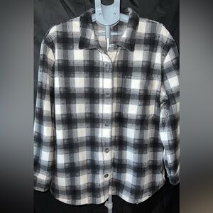 Eddie Bauer Women's Microfleece
Shirt Jacket - Black and White